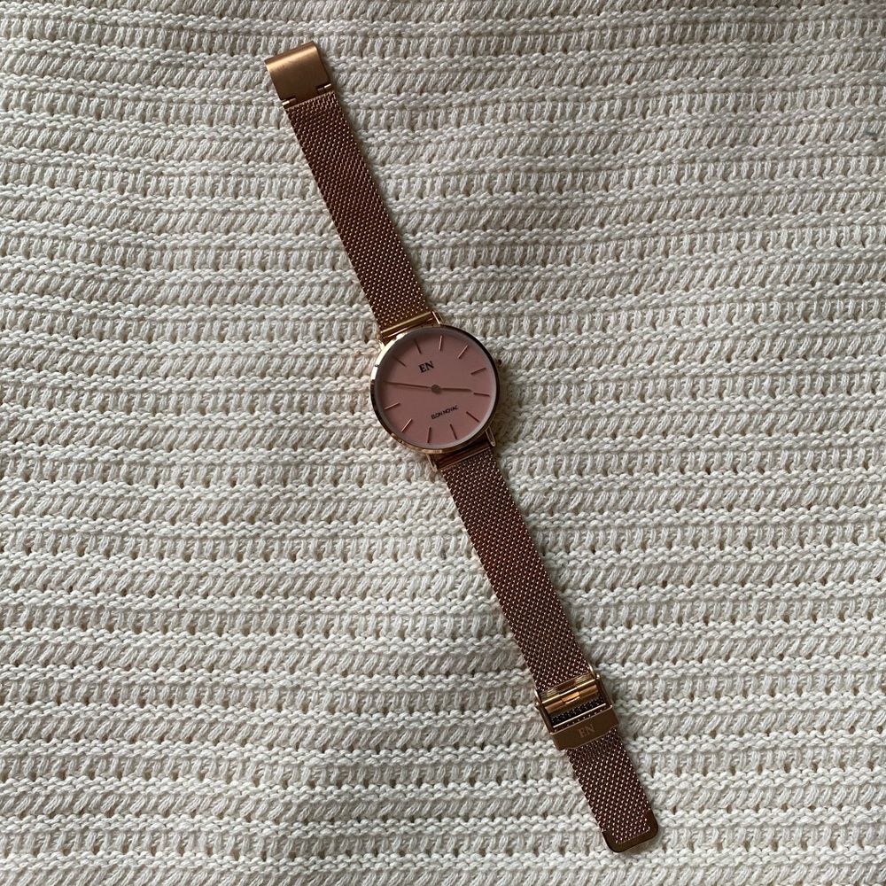 Elon Novac watch!